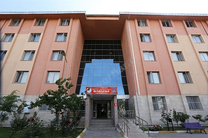 baba öz kızını sikiyor