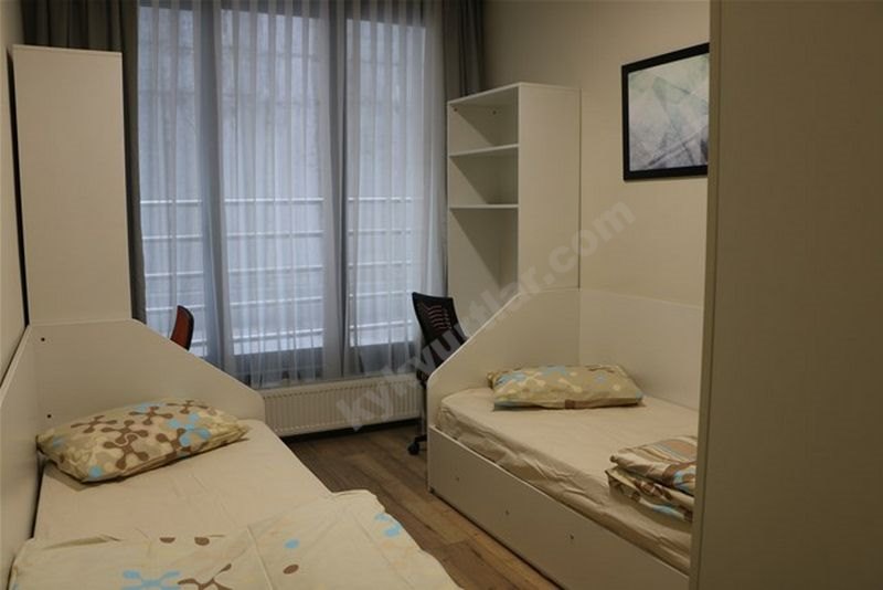 okulda liseli porno ehliyet yenileme