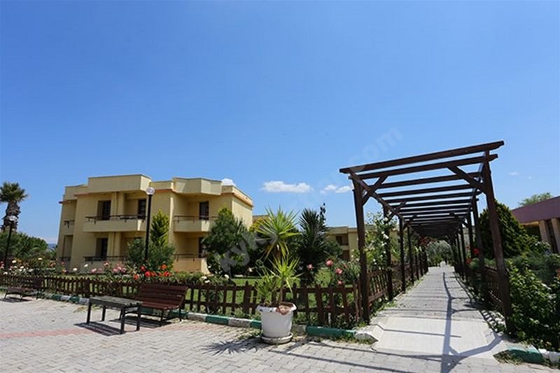 kız kardeş kombinleri kendini ata siktiren kız